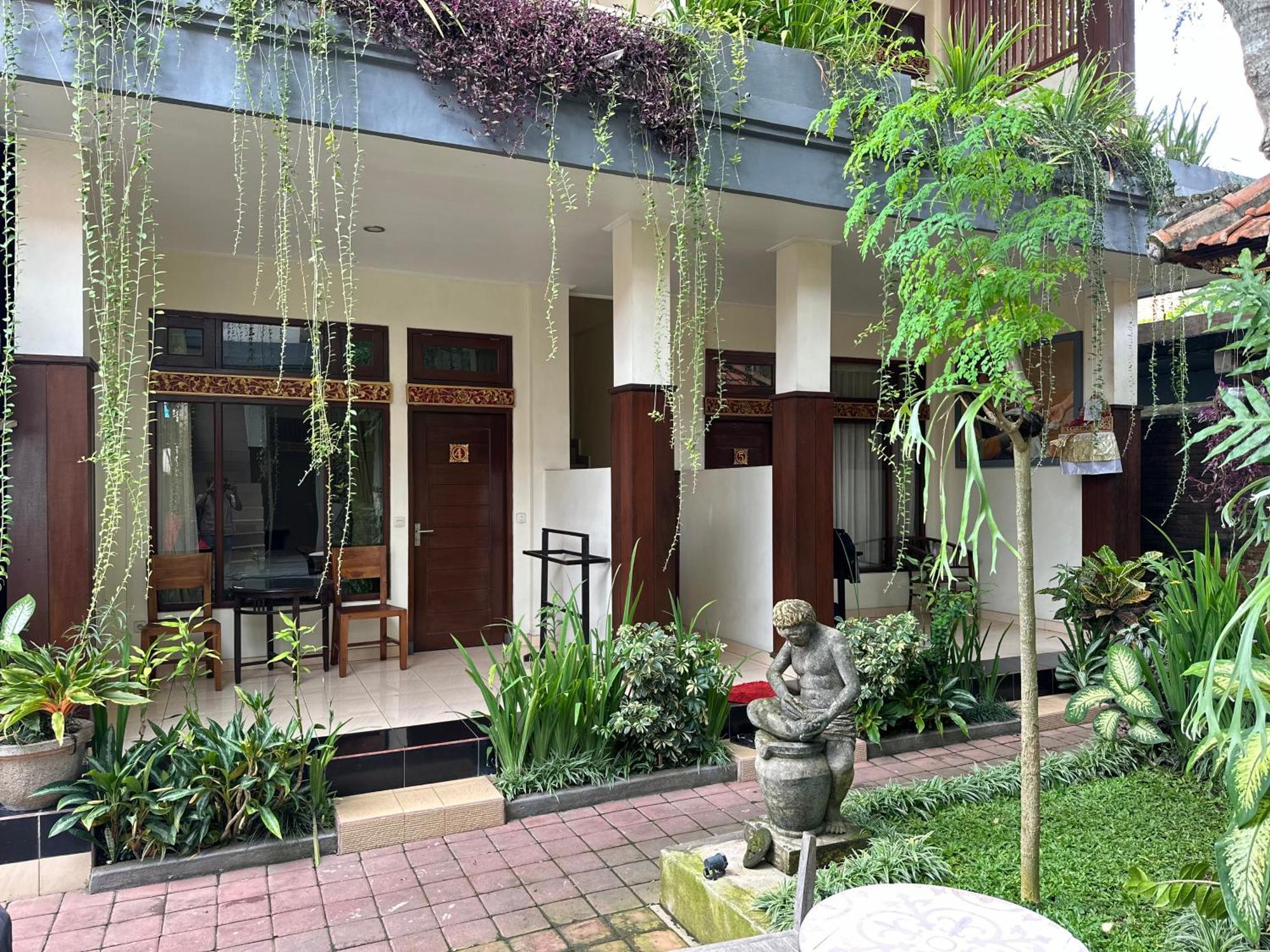 Brata Inn Ubud Екстер'єр фото